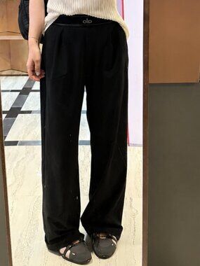 🤍 NWT Alo Yoga Suit Up Trouser Black 😘 Relaxed Flowy Wide Leg Pants 30"